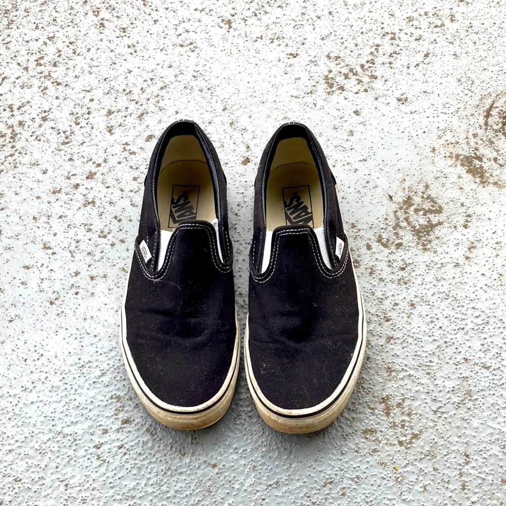 Black slip on vans